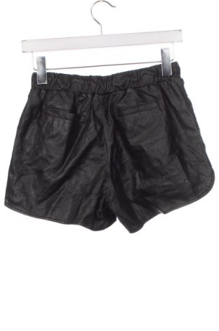 Γυναικείο κοντό παντελόνι Glamorous, Μέγεθος XS, Χρώμα Μαύρο, Τιμή 10,09 €
