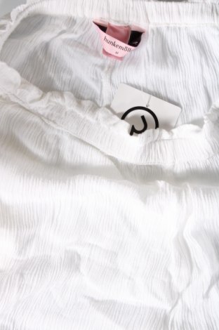 Γυναικείο κοντό παντελόνι Hunkemoller, Μέγεθος M, Χρώμα Λευκό, Τιμή 3,42 €