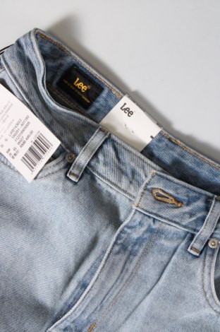 Γυναικείο κοντό παντελόνι Lee, Μέγεθος S, Χρώμα Μπλέ, Τιμή 52,58 €