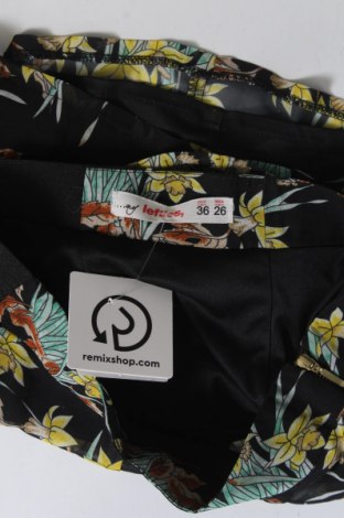 Γυναικείο κοντό παντελόνι Lefties, Μέγεθος S, Χρώμα Πολύχρωμο, Τιμή 3,53 €