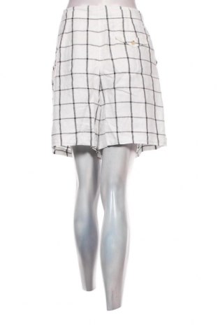 Γυναικείο κοντό παντελόνι Marks & Spencer, Μέγεθος L, Χρώμα Λευκό, Τιμή 8,22 €