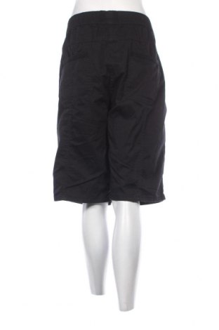 Γυναικείο κοντό παντελόνι Maxi Blue, Μέγεθος 3XL, Χρώμα Μαύρο, Τιμή 4,82 €