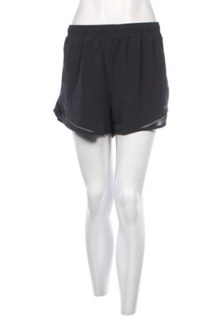 Дамски къс панталон Nike, Размер XL, Цвят Черен, Цена 72,00 лв.
