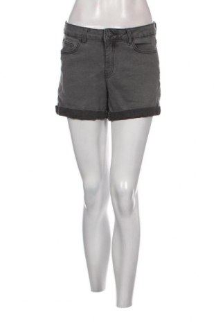 Γυναικείο κοντό παντελόνι Noisy May, Μέγεθος M, Χρώμα Μαύρο, Τιμή 3,76 €