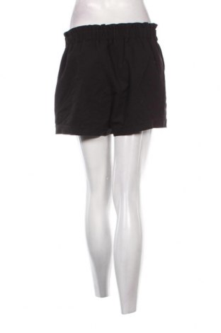 Γυναικείο κοντό παντελόνι Tally Weijl, Μέγεθος S, Χρώμα Μαύρο, Τιμή 3,76 €