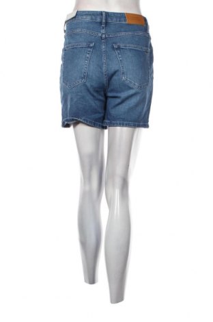 Pantaloni scurți de femei Tommy Hilfiger, Mărime M, Culoare Albastru, Preț 325,66 Lei