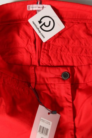 Дамски къс панталон Tommy Hilfiger, Размер M, Цвят Червен, Цена 99,00 лв.
