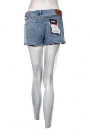 Pantaloni scurți de femei Tommy Jeans, Mărime M, Culoare Albastru, Preț 222,53 Lei