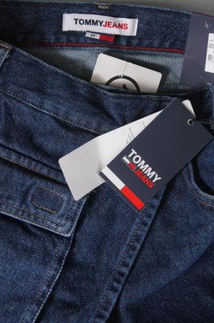 Pantaloni scurți de femei Tommy Jeans, Mărime XS, Culoare Albastru, Preț 542,76 Lei