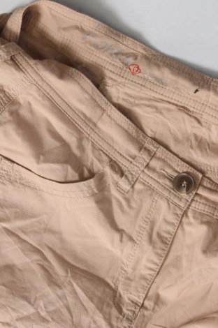 Дамски къс панталон Toni Dress, Размер S, Цвят Бежов, Цена 19,00 лв.
