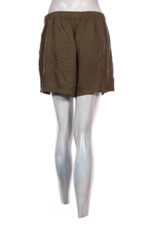 Γυναικείο κοντό παντελόνι Uniqlo, Μέγεθος XL, Χρώμα Πράσινο, Τιμή 4,46 €