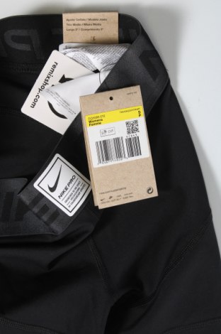 Дамски клин Nike, Размер S, Цвят Черен, Цена 61,19 лв.