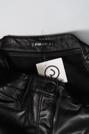 Γυναικείο παντελόνι δερμάτινο Fb Sister, Μέγεθος S, Χρώμα Μαύρο, Τιμή 4,60 €