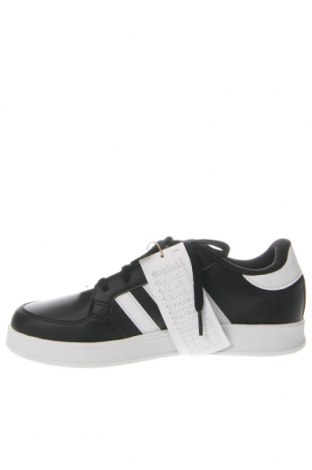 Дамски обувки Adidas, Размер 38, Цвят Черен, Цена 161,00 лв.