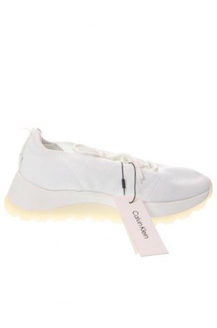 Дамски обувки Calvin Klein, Размер 41, Цвят Бял, Цена 150,00 лв.