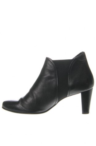 Дамски обувки Hogl, Размер 41, Цвят Черен, Цена 56,30 лв.