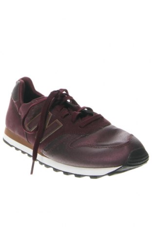 Dámské boty  New Balance, Velikost 41, Barva Červená, Cena  1 020,00 Kč