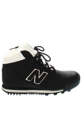 Дамски обувки New Balance, Размер 37, Цвят Черен, Цена 114,00 лв.