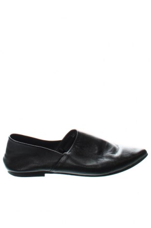 Дамски обувки Reserved, Размер 36, Цвят Черен, Цена 42,24 лв.