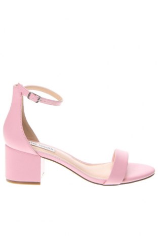 Дамски обувки Steve Madden, Размер 40, Цвят Розов, Цена 114,00 лв.