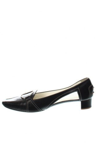 Дамски обувки Tod's, Размер 40, Цвят Черен, Цена 110,16 лв.