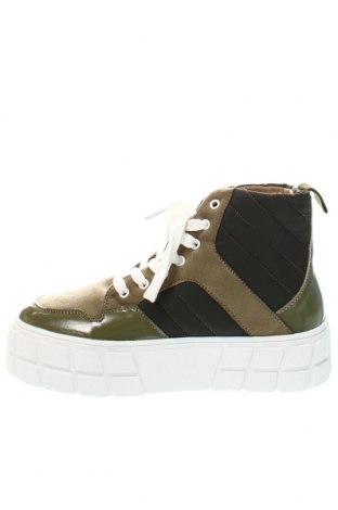 Дамски обувки Vanessa Wu, Размер 39, Цвят Зелен, Цена 52,02 лв.