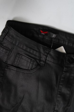 Dámské kalhoty , Velikost M, Barva Černá, Cena  66,00 Kč