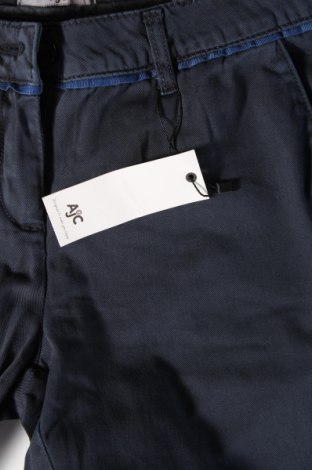 Дамски панталон Ajc, Размер M, Цвят Син, Цена 4,60 лв.