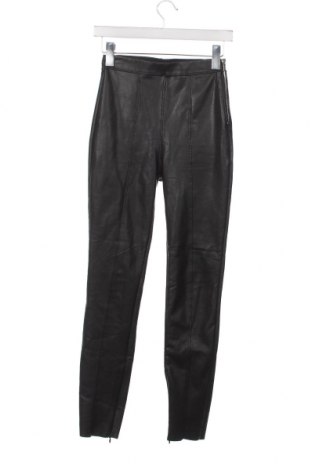 Дамски панталон Amisu, Размер XS, Цвят Черен, Цена 5,22 лв.