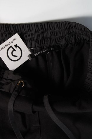 Дамски панталон Betty Barclay, Размер M, Цвят Черен, Цена 48,88 лв.