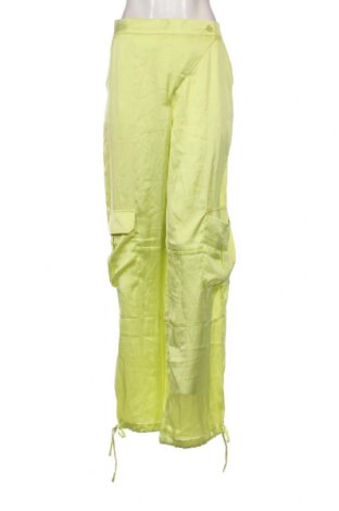 Дамски панталон Boohoo, Размер S, Цвят Зелен, Цена 6,44 лв.