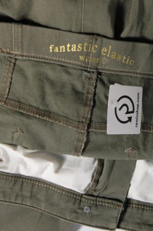 Pantaloni de femei C&A, Mărime 4XL, Culoare Verde, Preț 90,62 Lei