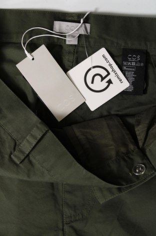 Γυναικείο παντελόνι COS, Μέγεθος XL, Χρώμα Πράσινο, Τιμή 75,26 €
