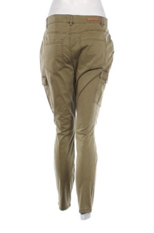 Дамски панталон Comma,, Размер M, Цвят Зелен, Цена 21,90 лв.