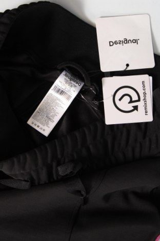 Γυναικείο παντελόνι Desigual, Μέγεθος L, Χρώμα Μαύρο, Τιμή 42,90 €