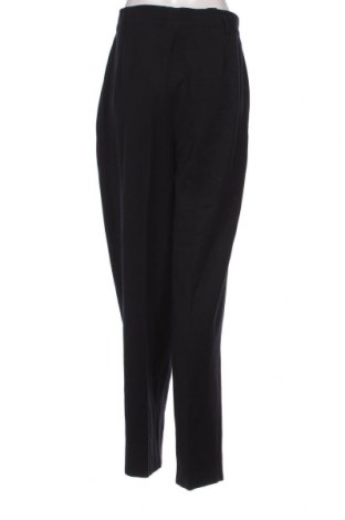 Дамски панталон Escada, Размер XL, Цвят Черен, Цена 145,29 лв.