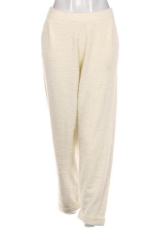 Дамски панталон Etam, Размер L, Цвят Екрю, Цена 15,66 лв.