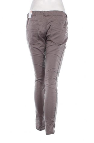 Дамски панталон Fresh Made, Размер M, Цвят Сив, Цена 20,88 лв.