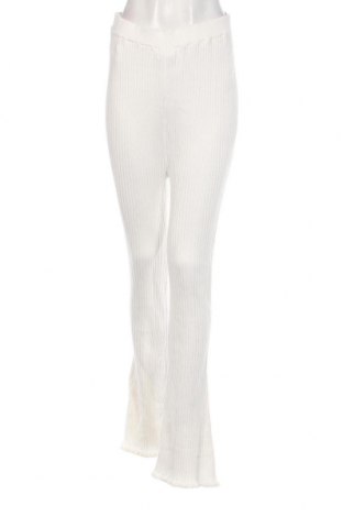 Γυναικείο παντελόνι Glamorous, Μέγεθος L, Χρώμα Εκρού, Τιμή 13,46 €