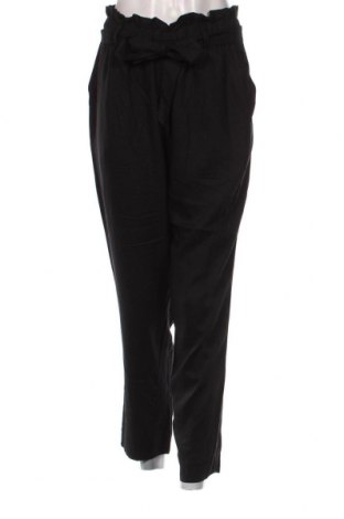 Γυναικείο παντελόνι H&M, Μέγεθος M, Χρώμα Μαύρο, Τιμή 9,00 €