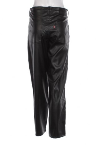Дамски панталон Levi's, Размер M, Цвят Черен, Цена 65,70 лв.