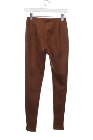 Дамски панталон Mango, Размер XS, Цвят Кафяв, Цена 31,36 лв.