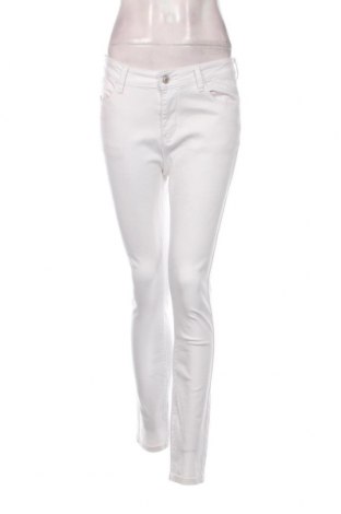 Дамски панталон ORAIJE, Размер M, Цвят Бял, Цена 16,32 лв.