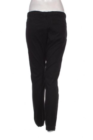 Γυναικείο παντελόνι Pull&Bear, Μέγεθος XS, Χρώμα Μαύρο, Τιμή 1,63 €