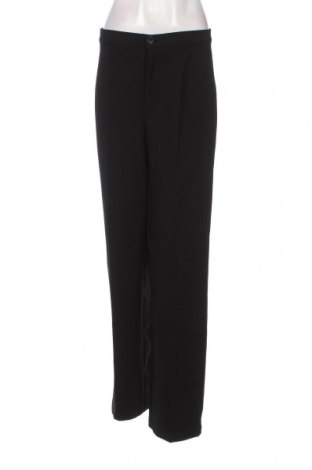 Дамски панталон Pull&Bear, Размер L, Цвят Черен, Цена 21,62 лв.