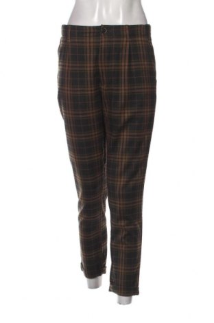 Dámské kalhoty  Pull&Bear, Velikost M, Barva Vícebarevné, Cena  110,00 Kč