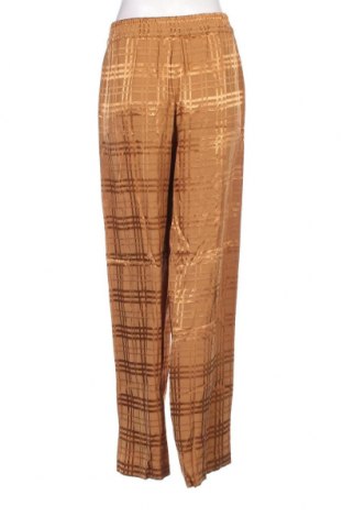 Дамски панталон Sisley, Размер S, Цвят Кафяв, Цена 54,02 лв.