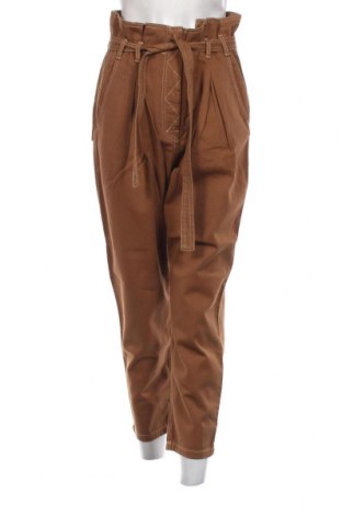 Дамски панталон Sisley, Размер M, Цвят Кафяв, Цена 39,42 лв.