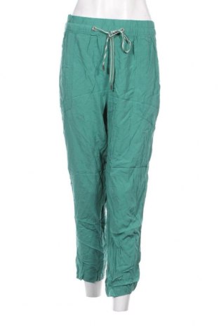 Дамски панталон Street One, Размер M, Цвят Зелен, Цена 11,60 лв.