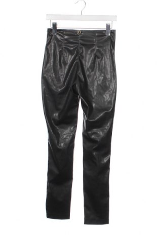 Дамски панталон TWINSET, Размер M, Цвят Черен, Цена 268,00 лв.